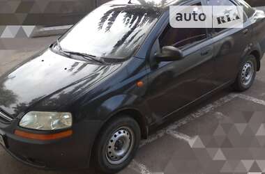 Седан Chevrolet Aveo 2004 в Хмельнике