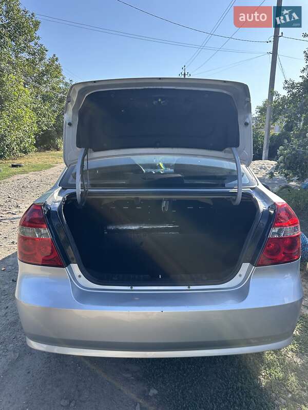 Седан Chevrolet Aveo 2007 в Синельниково фото 4 Седан Chevrolet Aveo 2007 в Синельниково