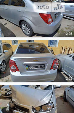 Седан Chevrolet Aveo 2012 в Києві