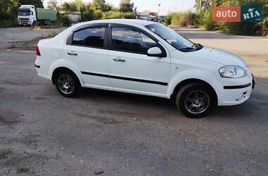 Седан Chevrolet Aveo 2008 в Умани