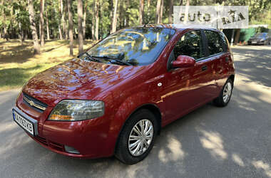 Хэтчбек Chevrolet Aveo 2007 в Киеве