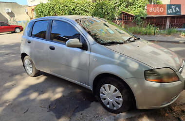 Хэтчбек Chevrolet Aveo 2006 в 