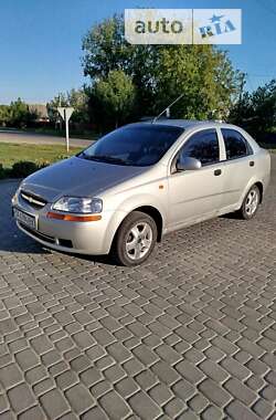 Седан Chevrolet Aveo 2004 в Монастирищеві