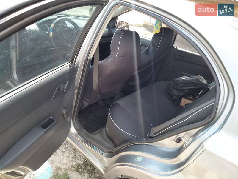 Седан Chevrolet Aveo 2007 в Харькове