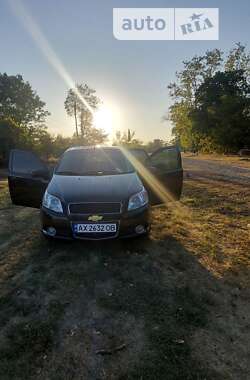 Хетчбек Chevrolet Aveo 2011 в Новій Водолагі