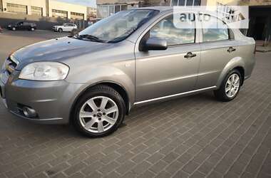 Седан Chevrolet Aveo 2009 в Львові