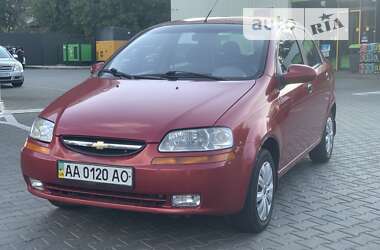 Седан Chevrolet Aveo 2005 в Днепре