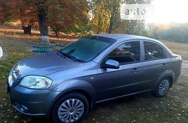 Седан Chevrolet Aveo 2008 в Полтаве