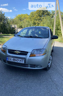 Седан Chevrolet Aveo 2005 в Хмельницькому