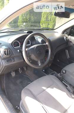 Седан Chevrolet Aveo 2006 в Броварах