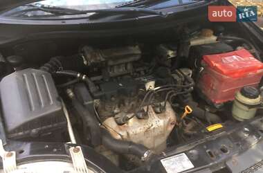 Хэтчбек Chevrolet Aveo 2006 в 