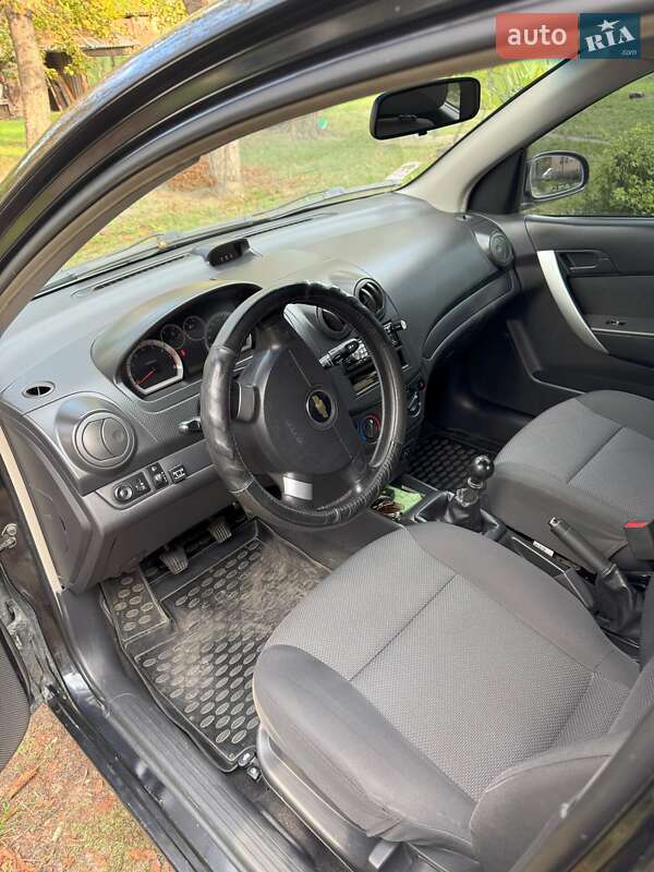Хетчбек Chevrolet Aveo 2010 в Коростені