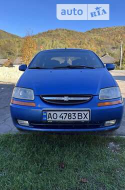 Седан Chevrolet Aveo 2005 в Великом Березном