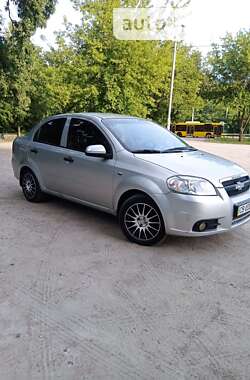 Седан Chevrolet Aveo 2008 в Києві