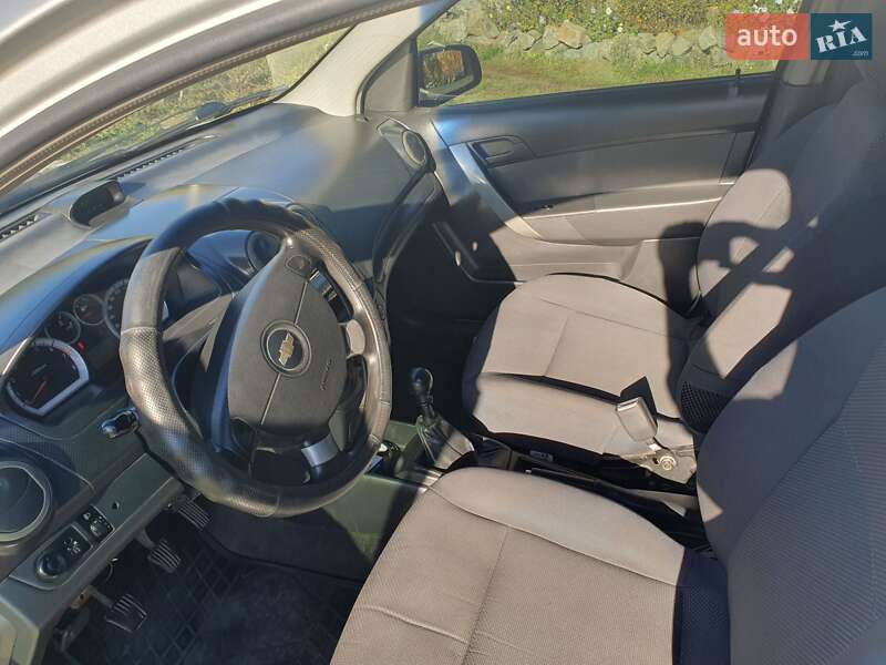 Седан Chevrolet Aveo 2006 в Днепре фото 12 Седан Chevrolet Aveo 2006 в Днепре