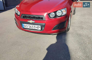 Седан Chevrolet Aveo 2011 в Ужгороді