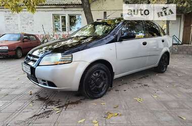 Седан Chevrolet Aveo 2005 в Дніпрі