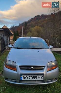 Хэтчбек Chevrolet Aveo 2006 в Рахове