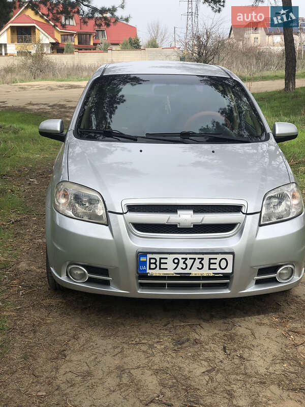 Седан Chevrolet Aveo 2008 в Миколаєві