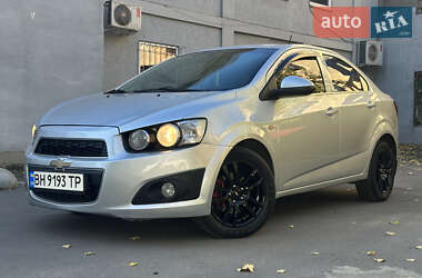 Седан Chevrolet Aveo 2012 в Одессе