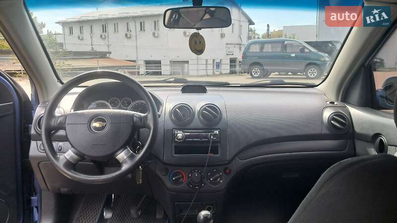 Хэтчбек Chevrolet Aveo 2008 в Киеве
