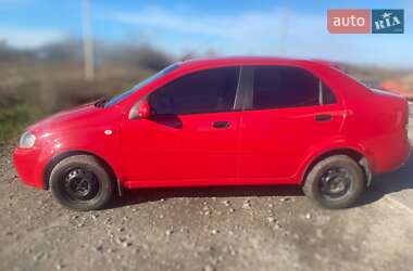 Седан Chevrolet Aveo 2005 в Ровно