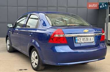 Седан Chevrolet Aveo 2008 в Дніпрі