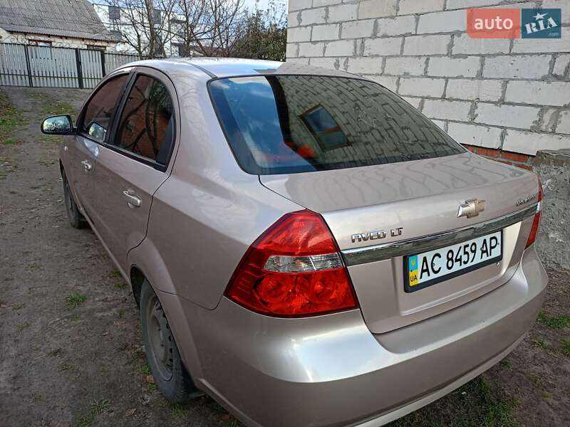 Седан Chevrolet Aveo 2008 в Любомлі