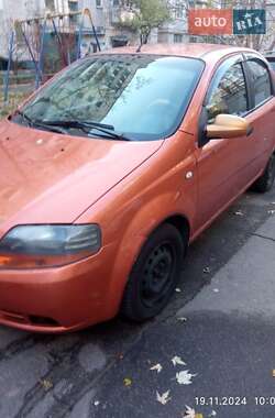 Седан Chevrolet Aveo 2006 в Києві