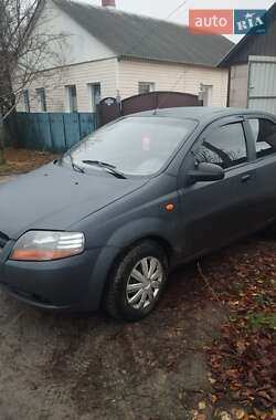 Седан Chevrolet Aveo 2005 в Охтирці