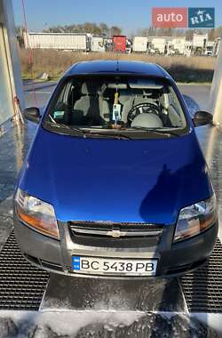 Хэтчбек Chevrolet Aveo 2004 в Радехове