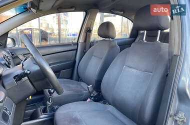 Седан Chevrolet Aveo 2008 в Киеве