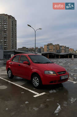 Седан Chevrolet Aveo 2005 в Киеве