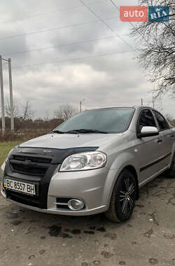 Седан Chevrolet Aveo 2008 в Жовкве