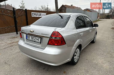 Седан Chevrolet Aveo 2008 в Новому Бузі