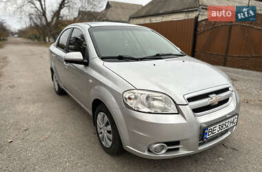 Седан Chevrolet Aveo 2008 в Новому Бузі