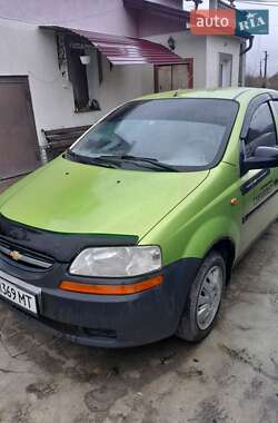 Седан Chevrolet Aveo 2004 в Львові