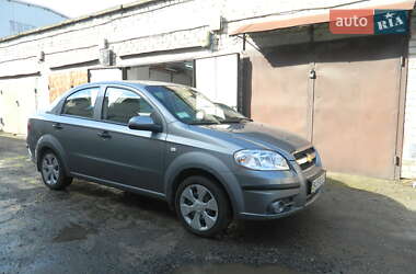 Седан Chevrolet Aveo 2010 в Львові