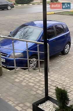 Хэтчбек Chevrolet Aveo 2005 в 