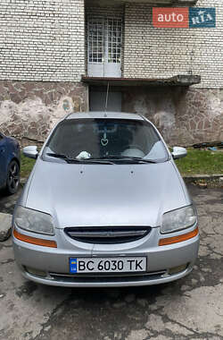 Седан Chevrolet Aveo 2005 в Львові