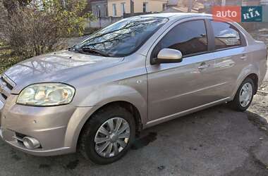 Седан Chevrolet Aveo 2008 в Дніпрі