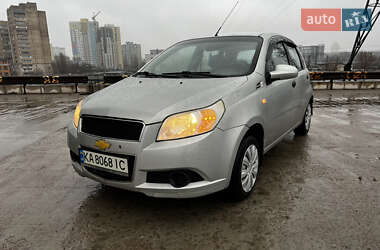 Хетчбек Chevrolet Aveo 2010 в Києві