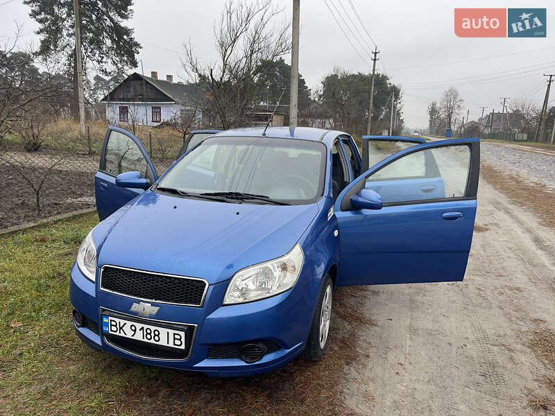 Хэтчбек Chevrolet Aveo 2009 в Ровно фото 18 Хэтчбек Chevrolet Aveo 2009 в Ровно