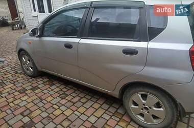 Хетчбек Chevrolet Aveo 2005 в Шепетівці