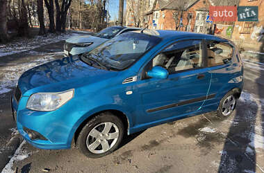 Хэтчбек Chevrolet Aveo 2008 в Киеве