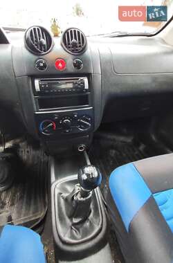 Седан Chevrolet Aveo 2006 в Білій Церкві