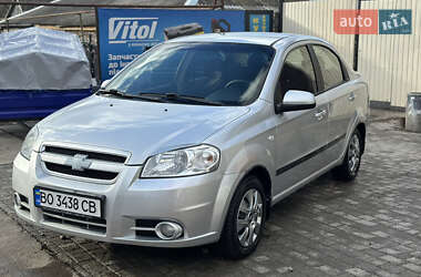 Седан Chevrolet Aveo 2008 в Новому Бузі