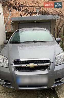 Седан Chevrolet Aveo 2010 в Стрию