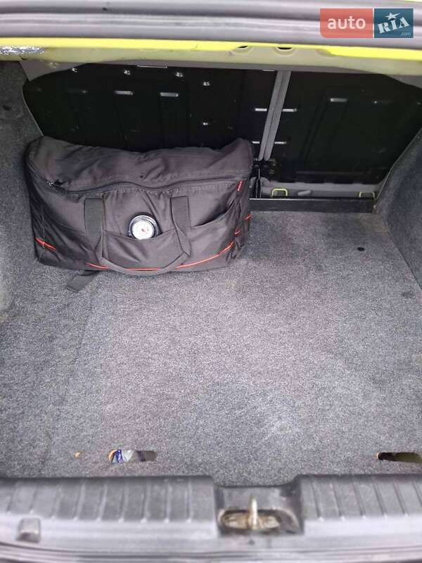 Седан Chevrolet Aveo 2005 в Киеве фото 11 Седан Chevrolet Aveo 2005 в Киеве