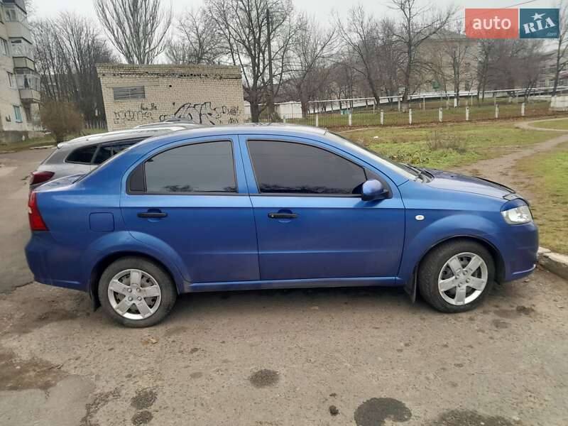 Седан Chevrolet Aveo 2009 в Первомайске